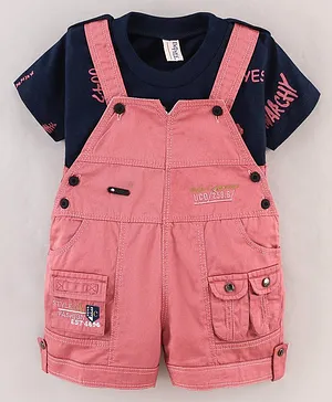Dapper Dudes Half Sleeves Text Print Tee With Dungaree - Peach