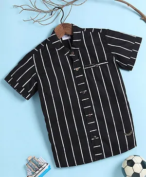 BAATCHEET Half Sleeves Striped Shirt- Black