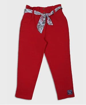 Ziama Solid Capri With Floral Print Fabric Belt - Red