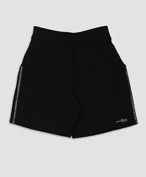 Ziama Solid Knee Length Shorts - Black