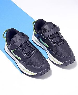 Cute Walk by Babyhug Sneaker Shoes With Velcro Closure - Black