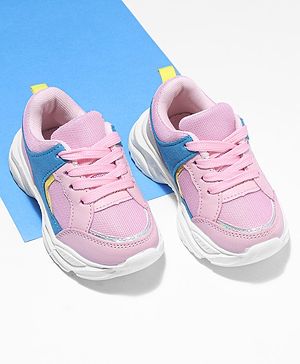 Cute Walk by Babyhug Sport Shoes With Tie Up Laces - Pink