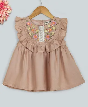 Hugsntugs Cap Frill Sleeves With Embroidery At Yoke & Contrast Lace Appliqued Solid Top - Beige