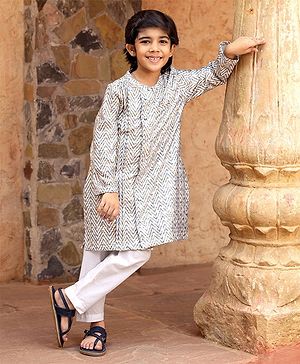 Babyhug Full Sleeves Cotton Kurta & Pyjama Set Printed- White