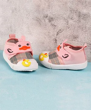 Jazzy Juniors Unisex Checkered Duck Applique Casual Shoes- Pink