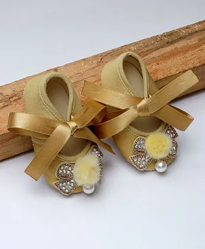 Daizy Shimmery Stone & Pearl With Pom Pom & Ribbon Detailed Booties - Gold