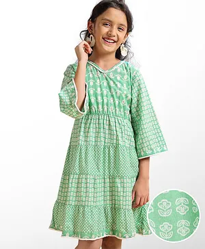 EARTHY TOUCH Woven Full Sleeves Tiered Dress Floral Print - Green