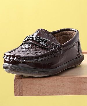 Cute Walk by Babyhug Slip On Formal Shoes - Coffee