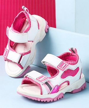 Cute Walk by Babyhug Sandals Solid Colour - White