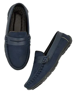 TUSKEY Solid Loafers - Blue