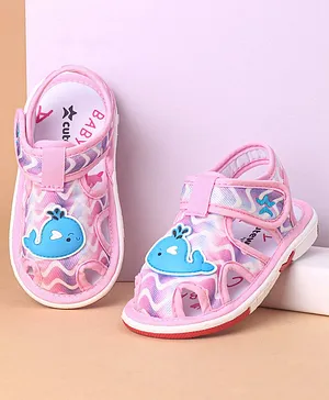 Cute Walk by Babyhug Velcro Closure Sandals Whale Patch - Pink
