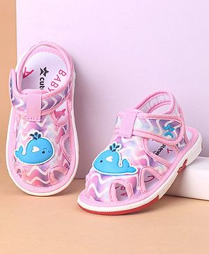 Cute Walk by Babyhug Velcro Closure Sandals Whale Patch - Pink