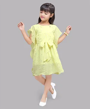 PinkChick Batwing Half Sleeves All Over Star Foil Printed Kimono Style Front Tie Up Dress - Yellow