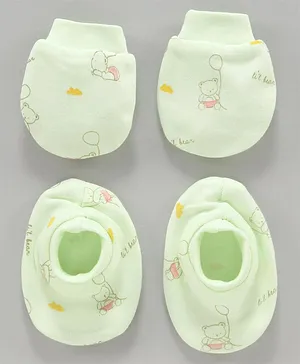 Simply Cotton Mittens And Booties Bear Print - Green