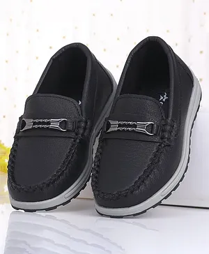 Cute Walk by Babyhug Slip On Formal Shoes - Black