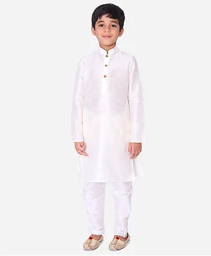 Namaskar Full Sleeves Solid Silk Kurta - Off White
