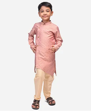Namaskar Full Sleeves Leaves Detail Printed Asymmetric Surface Kurta - Peach