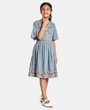 Bella Moda Flared Half Sleeves Floral Placement Embroidered Fit & Flared Dress - Grey