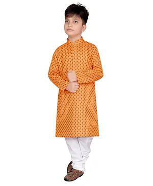 KIDS FARM Full Sleeves Motif Print Kurta With Solid Pyjama - Orange