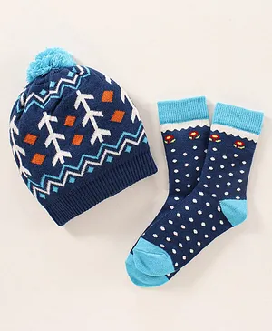 Model Woolen Cap & Socks Set Designed Blue - Diameter 13 cm