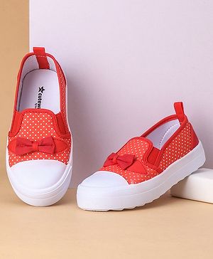 Cute Walk by Babyhug Casual Shoes With Velcro Closure Polka Dot Print- Red