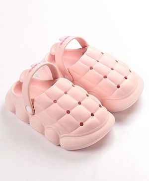 Cute Walk by Babyhug Slip On Clogs Cube Design Design - Pink