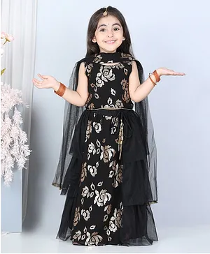 WhiteHenz Clothing Sleeveless Floral Embroidered Choli With Flared Lehenga And Dupatta - Black
