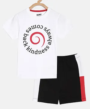 Aomi Half Sleeves Kindness Print T Shirt And Panel Print Shorts - White