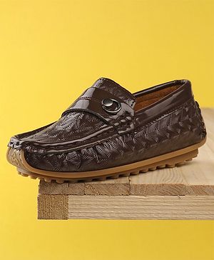 Cute Walk by Babyhug Slip On Formal Shoes - Brown