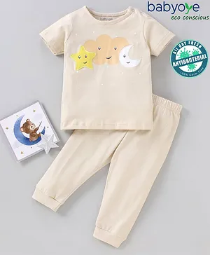 Babyoye Eco-Conscious 100% Cotton With Eco Jiva Finish Half Sleeves Night Suit Cloud Star Moon Print - Beige