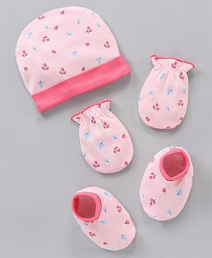 Babyhug 100% Cotton Cap Mittens & Booties Castle Print Pink - Diameter 11 cm