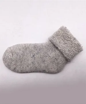 Flaunt Chic Solid Woolen Lining Socks - Grey