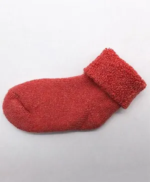 Flaunt Chic Solid Woolen Lining Socks - Red