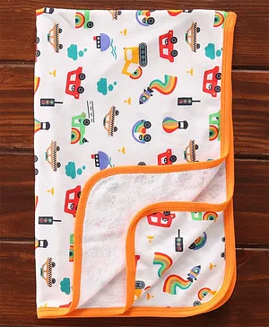 Child World Bath Towel Car Print - Multicolor