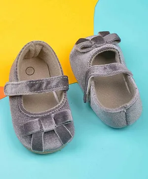 POPLINS Bow Embellished Velcro Closure Booties - Grey