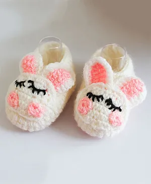 Woonie Bunny Design Handmade Crochet Booties - Cream