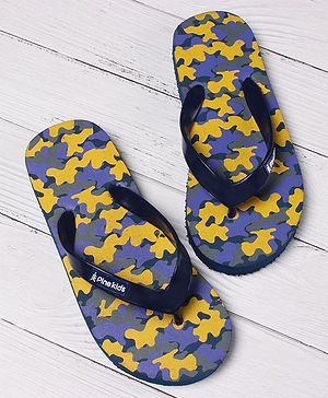 Pine Kids Flip Flops Camouflage Print - Navy Yellow