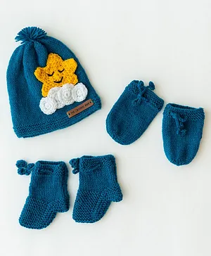 The Original Knit Star & Cloud Detailed Handmade Cap With Coordinating Mittens & Booties - Dark Blue