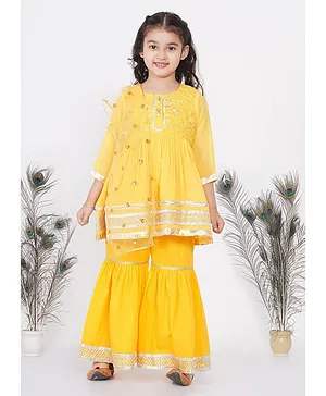 Little Bansi Three Fourth Sleeves Jaipuri Lacework And Gotta Patti Work Kurta With Sharara And Dupatta - Yellow