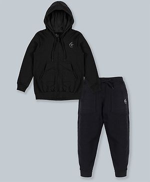 Kiddopanti Full Sleeves Logo Printed Front Zipper Hooded Sweatshirt & Track Pants Set - Jet Black