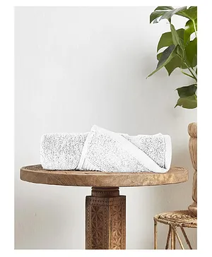 Divine Casa Cotton 500 GSM Solid Color Bath Towel - White