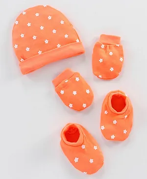 Babyhug 100% Cotton Cap Mittens & Booties Orange - Circumference 29 cm