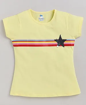 DEAR TO DAD Short Sleeves Sequined Star Detail Top - Yellow