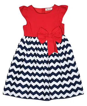 Bella Moda Cap Sleeves Statement Bow Detail Chevron Striped Gathered Flare Dress - Red & Blue