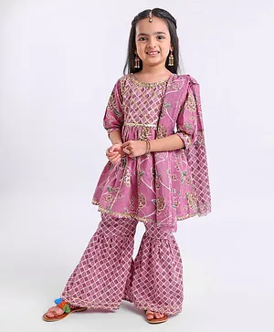 Teentaare Half Sleeves Kurti & Churidar Set With Dupatta Floral Print - Pink