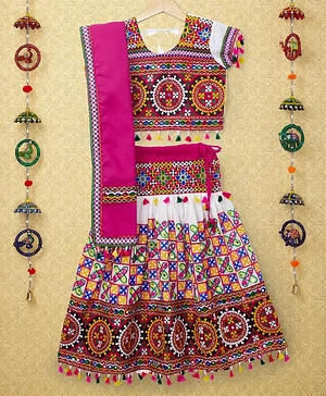 Banjara India Short Sleeves Garba & Navratri Theme Seamless Kutch Embroidered & Mirror Embellished Choli With Coordinaitng Tassel Detailed Lehenga & Dupatta - White
