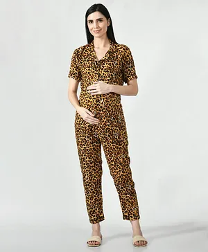 Mometernity Half Sleeves Leopard Print Maternity & Nursing Top With Pants Set - Brown & Black