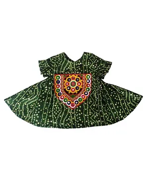 Aglare Navratri Theme Short Sleeves Bandhani & Mirror Embellished Patch Detail Dress - Green