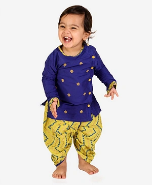 CHAKORI Full Sleeves Bandhej Kurta & Dhoti Set - Blue
