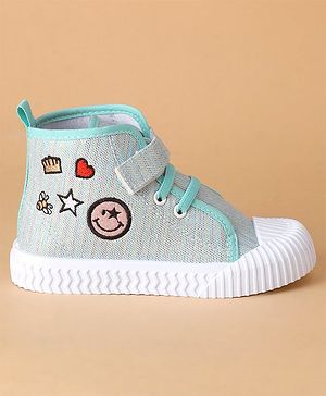 Cute Walk by Babyhug Stripped Casual Shoes with Velcro Closure- Blue